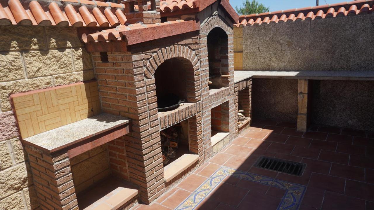 Chalet Relax Luxury Navas del Rey Exterior foto