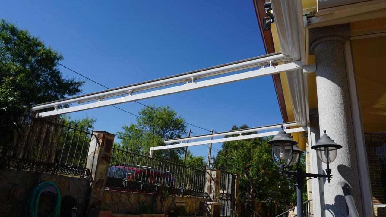 Chalet Relax Luxury Navas del Rey Exterior foto