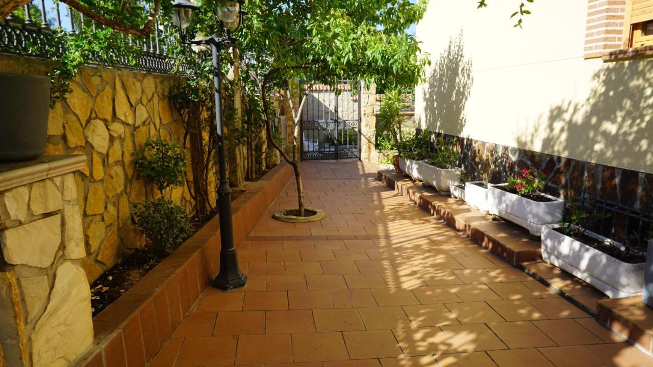 Chalet Relax Luxury Navas del Rey Exterior foto